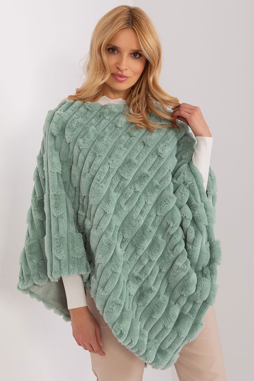 poncho AT